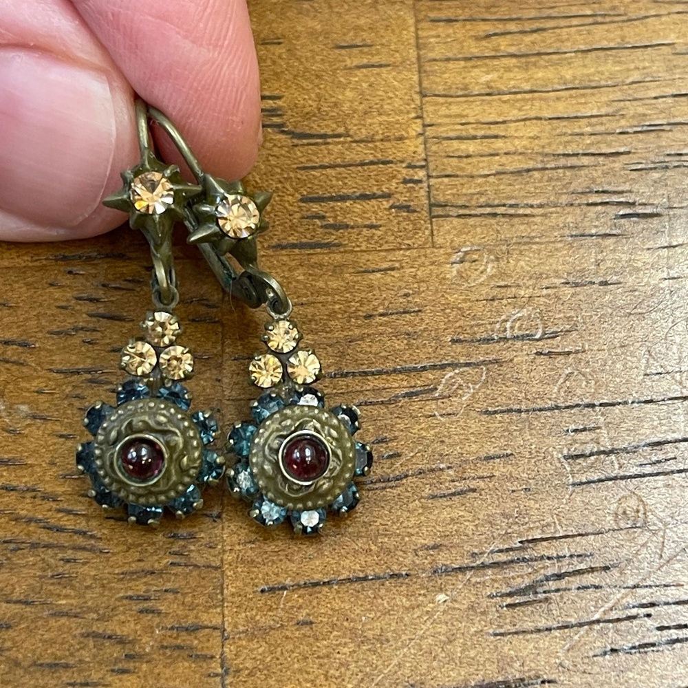 Sorrelli earrings
